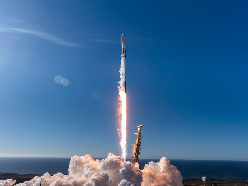 Falcon 9 SLC-4